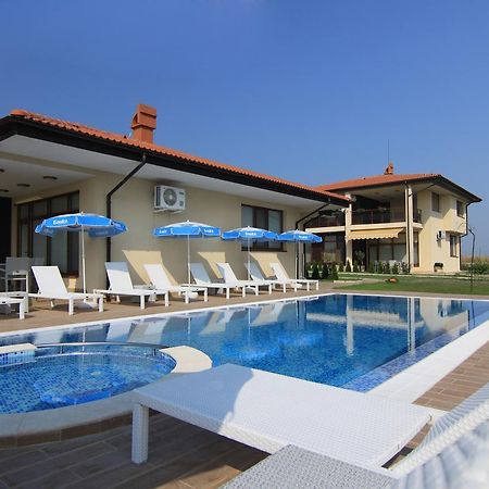 Armira Lozenets Hotel Екстериор снимка