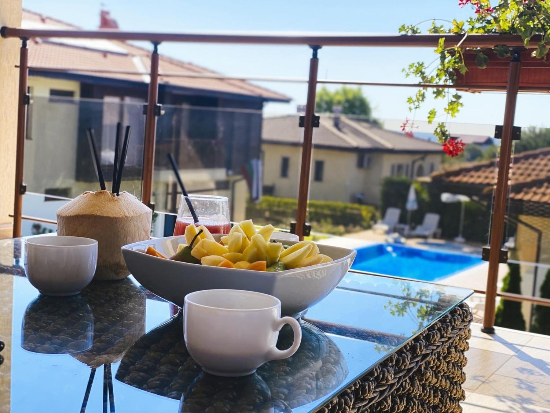 Armira Lozenets Hotel Екстериор снимка